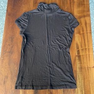 Brown short sleeve turtleneck top size medium